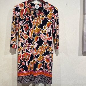 Floral 3/4 sleeve petite mini dress